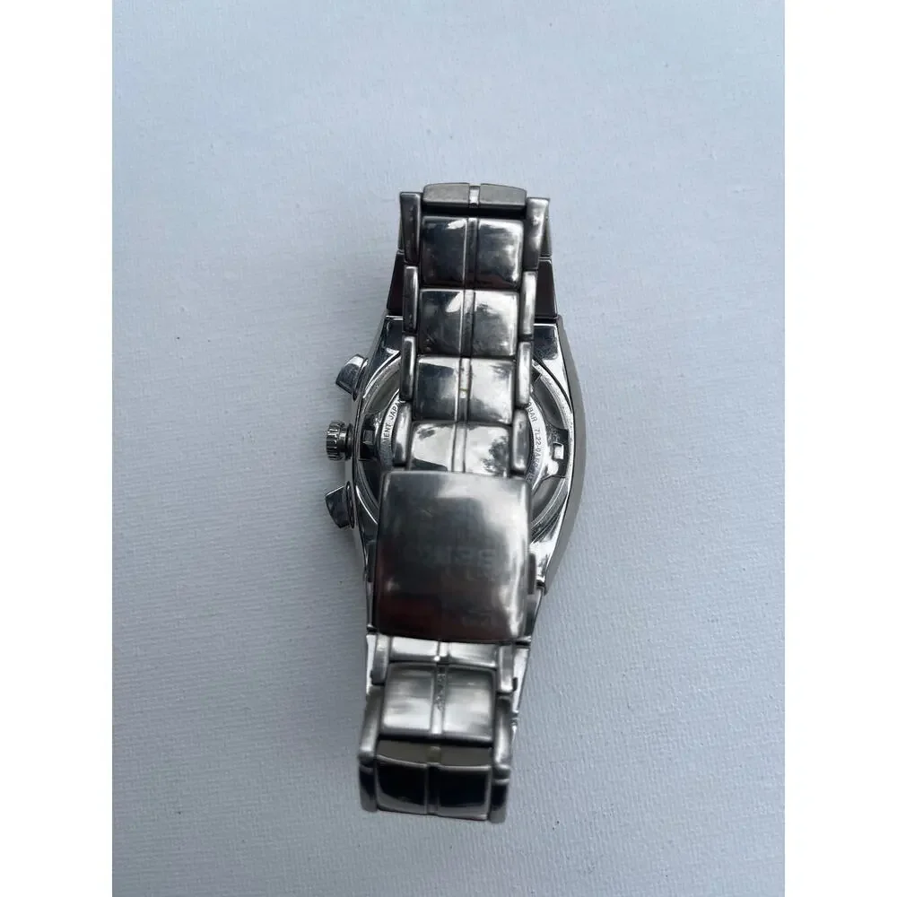 Seiko Sportura Chronograph Watch 7L22-0AD0 Vintage (Needs new capacitor)